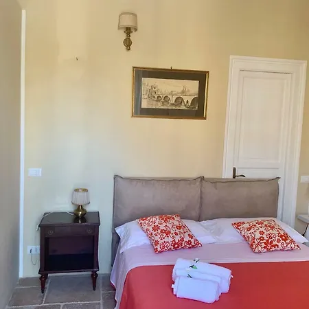 Bed & Breakfast A Un Passo Da